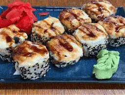 Маки з тунцем